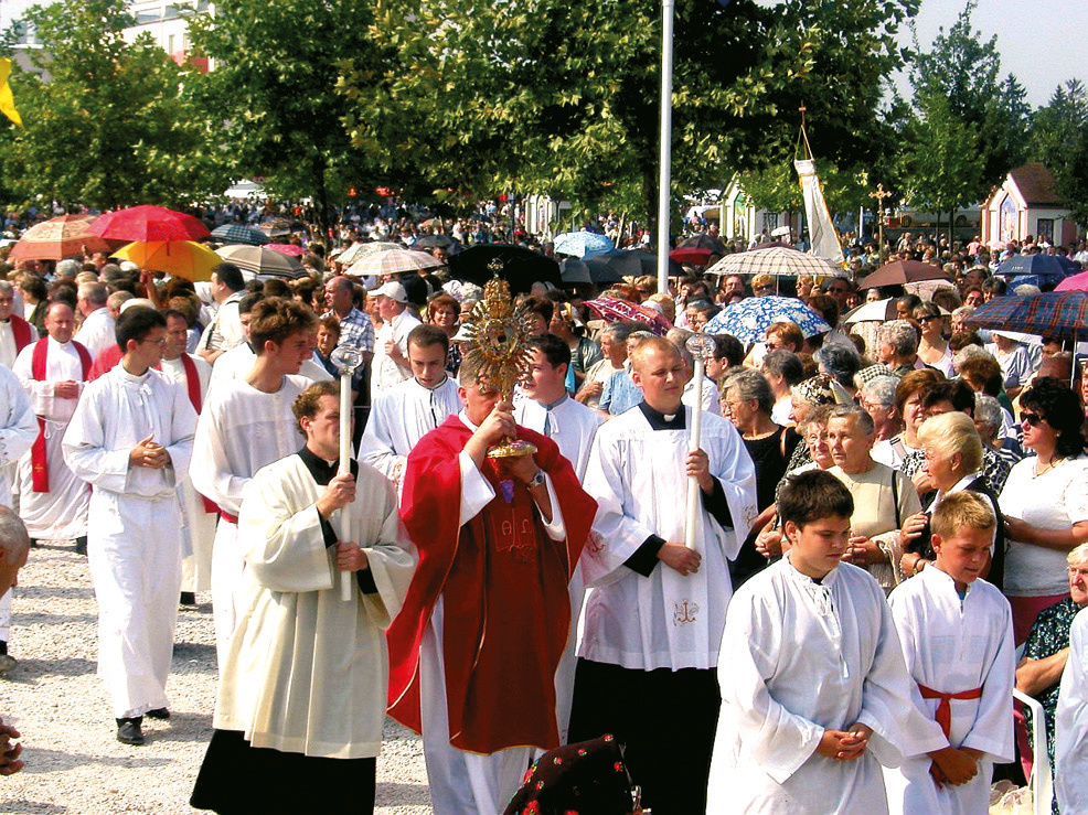 Procession held every year in September, during the week when the miracle called Sveta Nedilja is celebrated