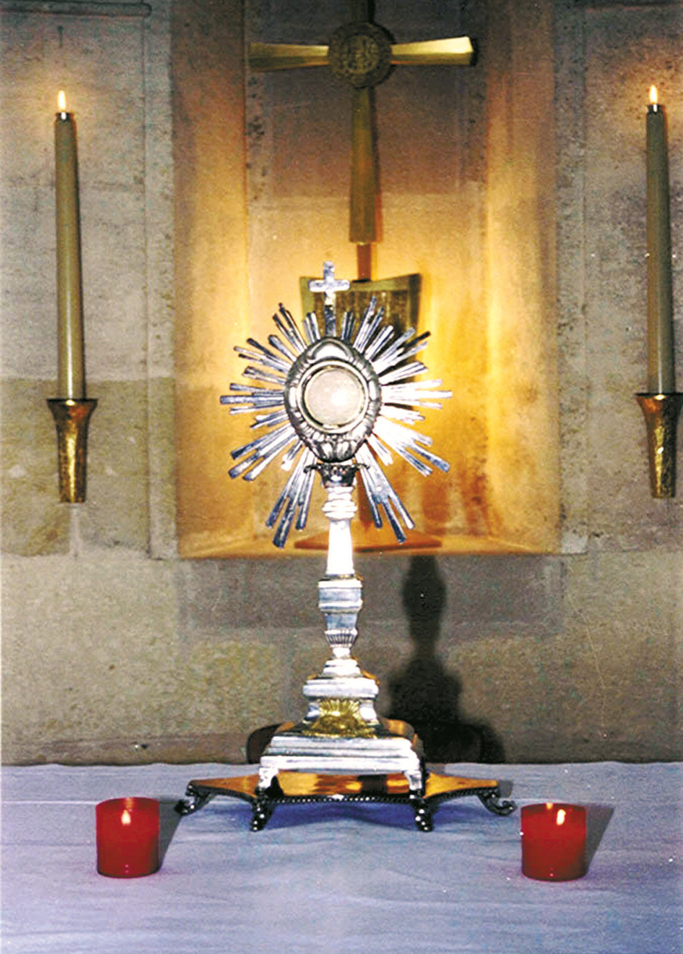 The Eucharistic Miracle of Bordeaux