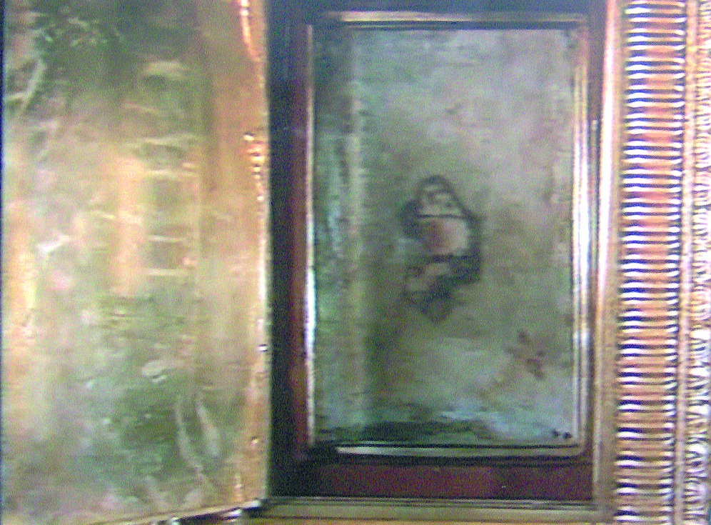 the pastoral visit to Orvieto (June 17, 1990) Tabernacle containting the Blood-stained relics of the miracle, Bolsena