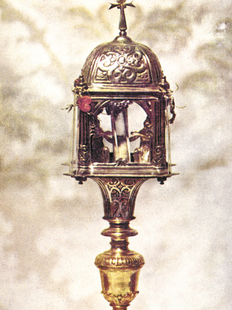 Reliquary containing the