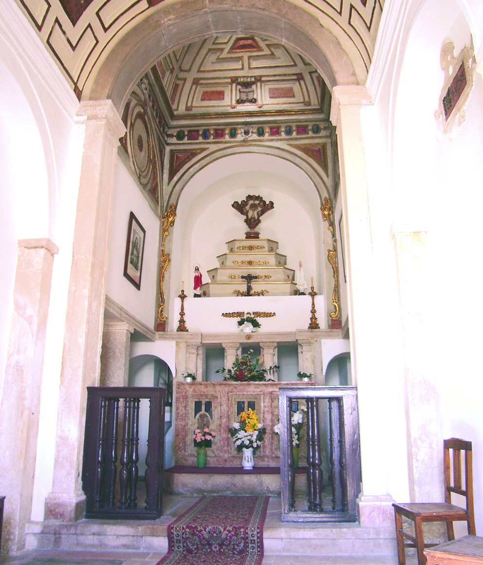 Commemorative medallion of the miracle of Santarém in the small chapel, Santarém