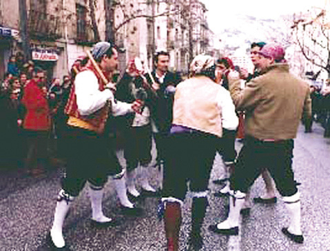 Dance of the Paloteig that takes place during the procession of the Jesuset of the Miracle