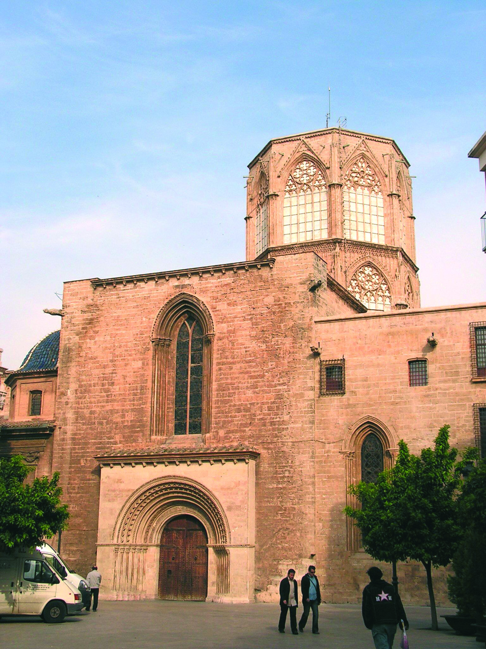 Historical artwork and preserved documentation of the Eucharistic Miracle of Valencia (1392)